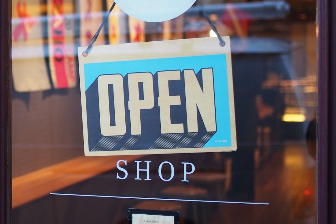 new business shop sign indicating open